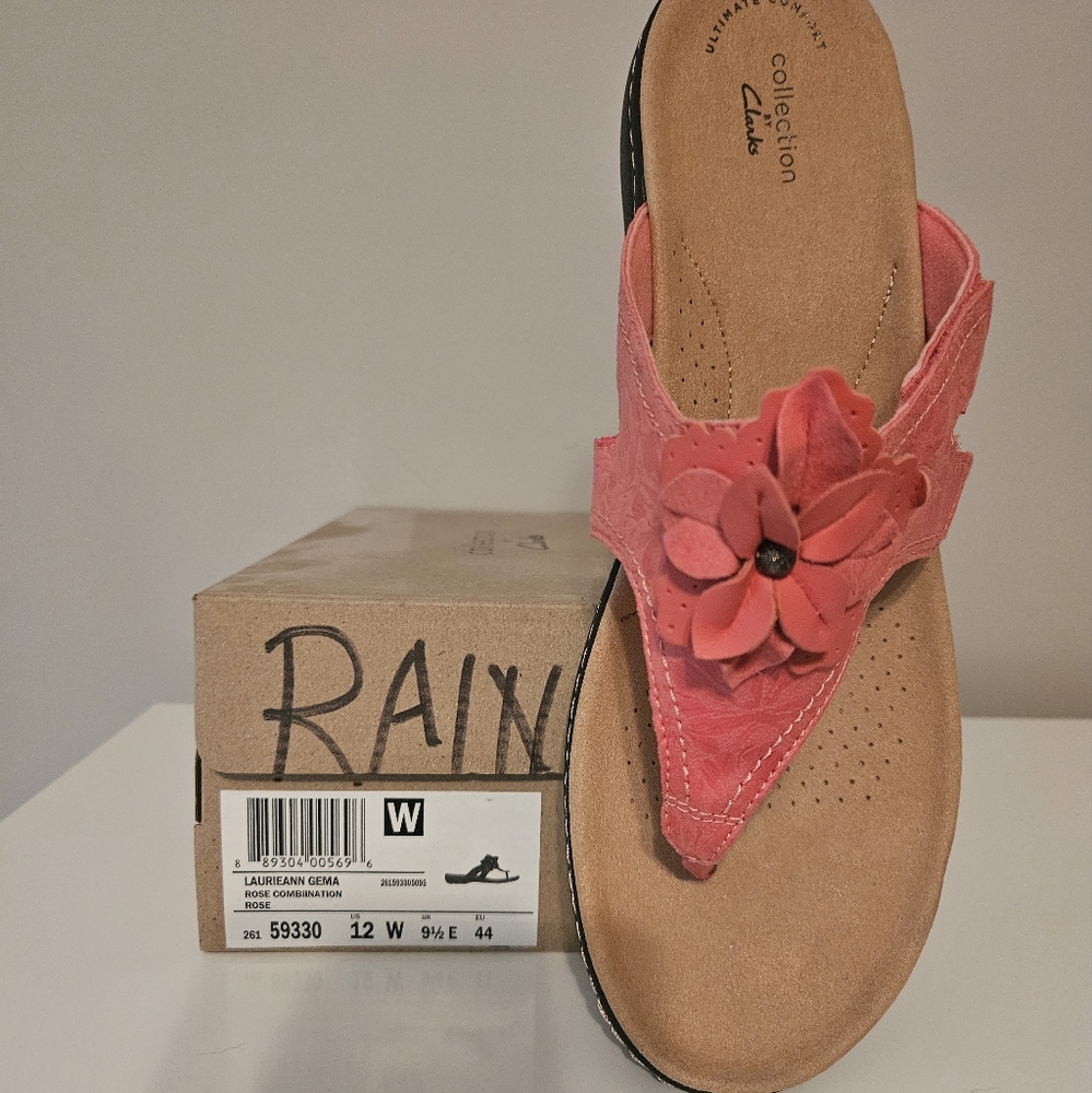 Clarks Women's Rose Sandals